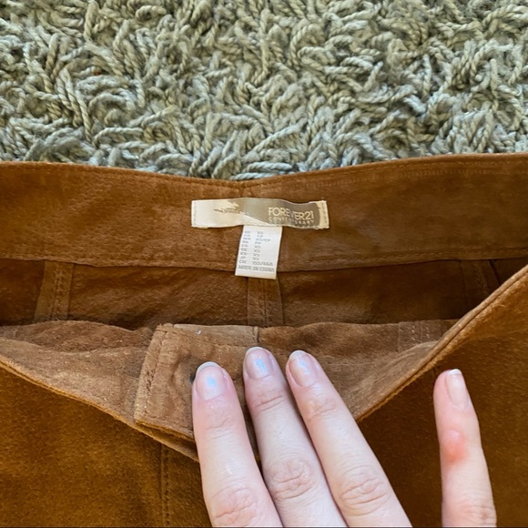 ‼️LAST CALL‼️ Genuine Suede Camel Button Skater Skirt - XS - Picture 5 of 6